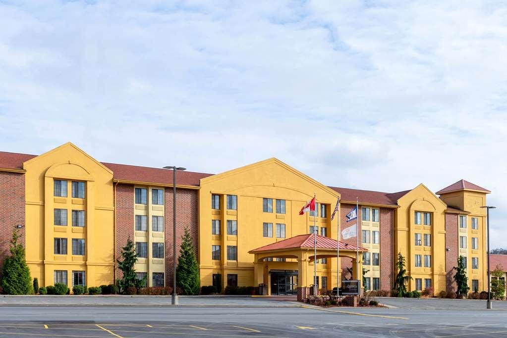 La Quinta Inn & Suites - New River Gorge National Park Summersville Eksteriør billede