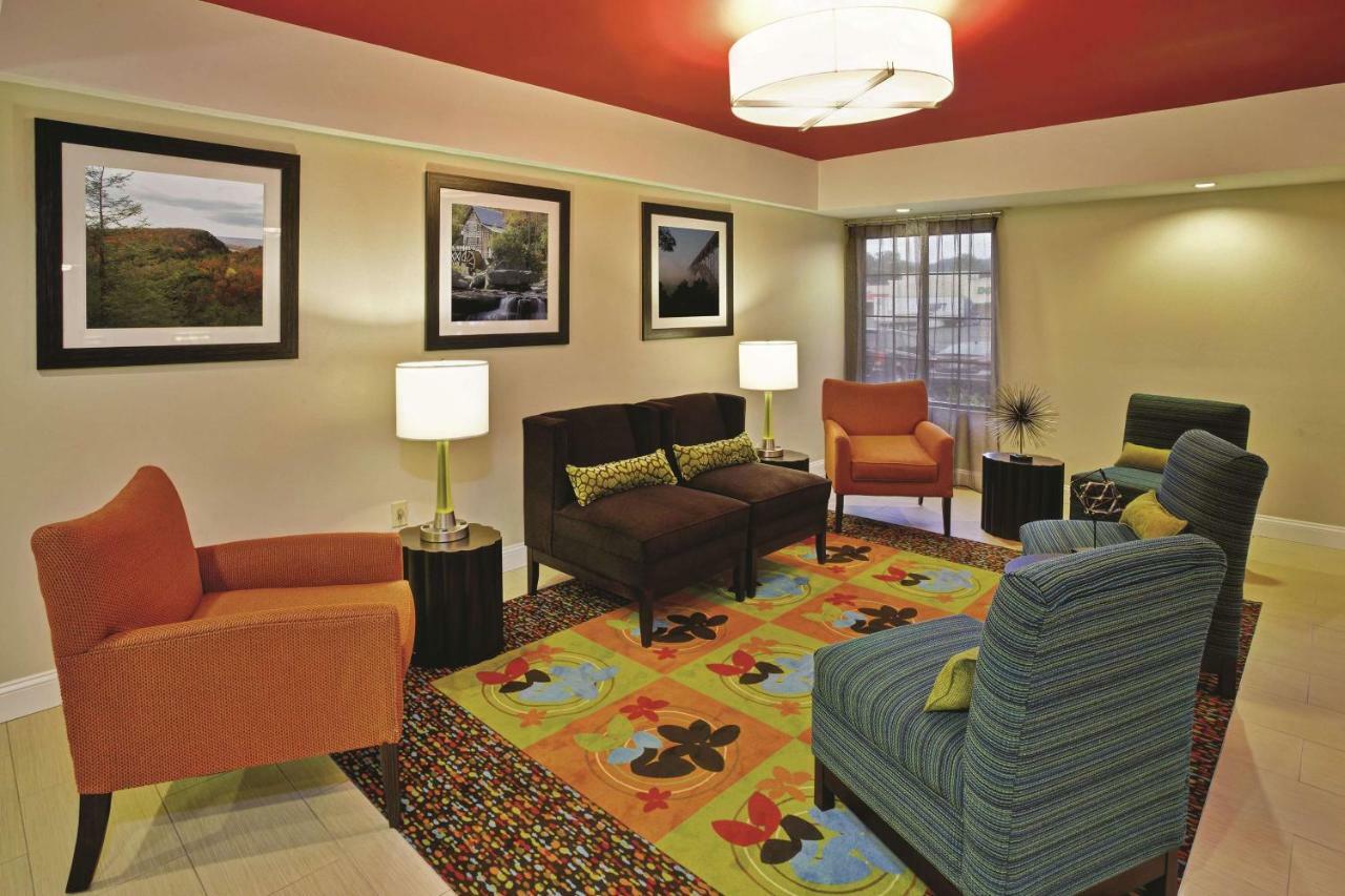 La Quinta Inn & Suites - New River Gorge National Park Summersville Eksteriør billede