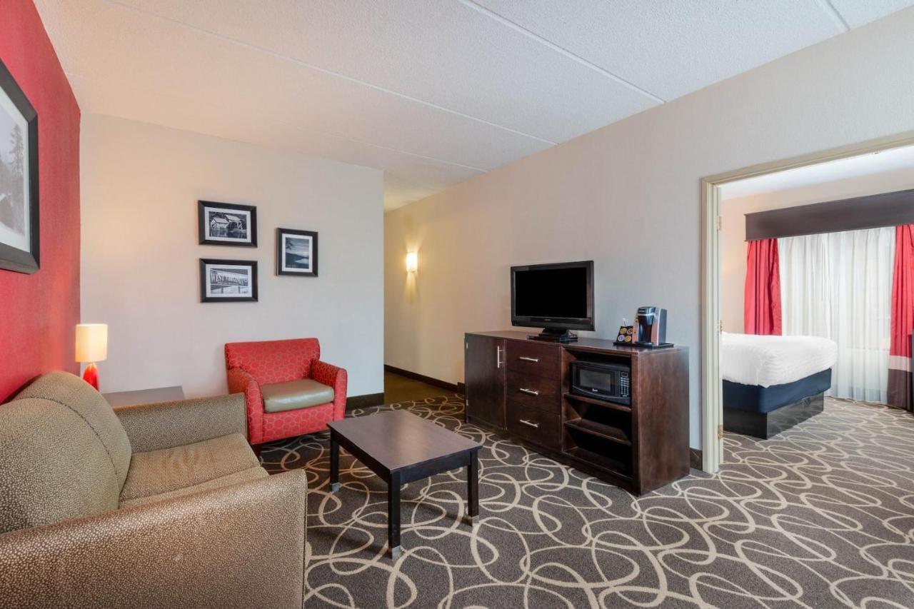 La Quinta Inn & Suites - New River Gorge National Park Summersville Eksteriør billede
